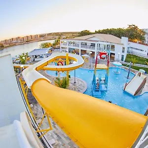 Do Lago Park **** Caldas Novas